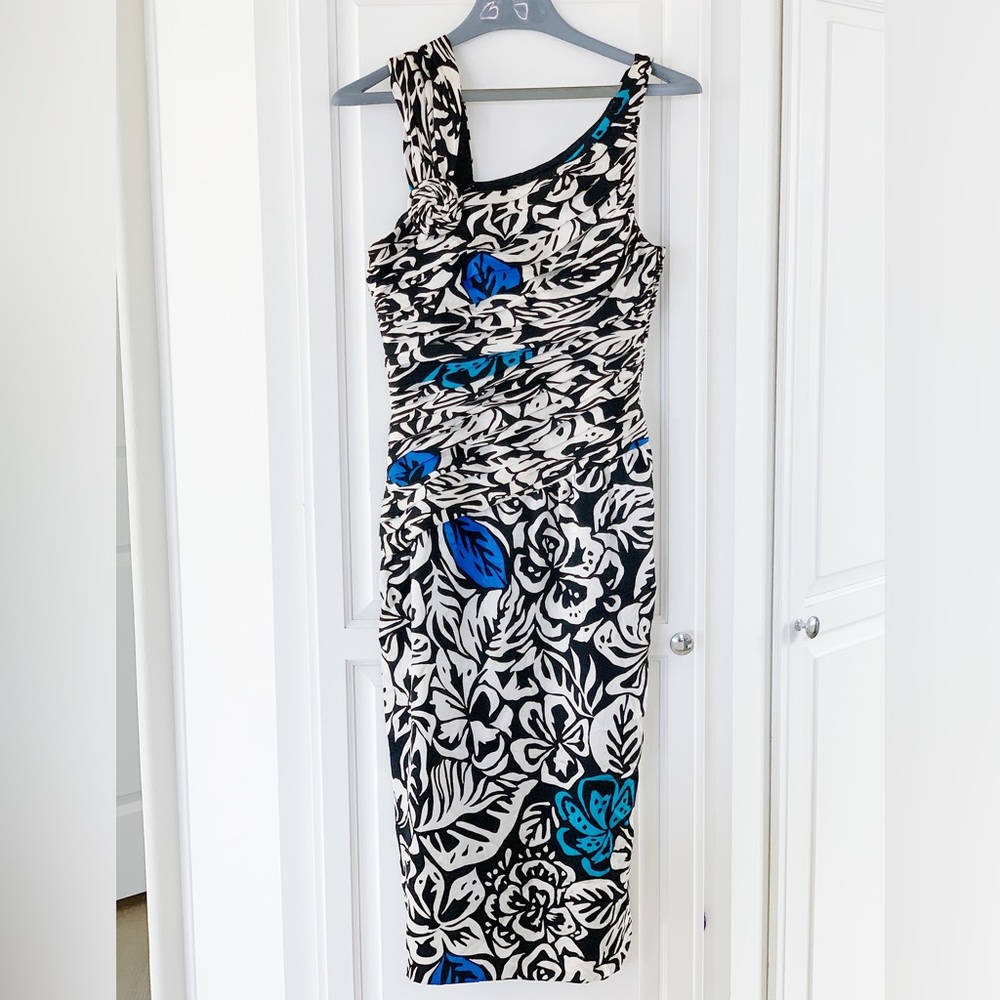 SILKS BY ST. GILLAN Vibrant Floral Abstract Leaf Print Silk Wiggle Dress - Picture 5 of 15